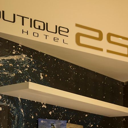 Boutique 25H By Eva Stay 018 นิส ภายนอก รูปภาพ