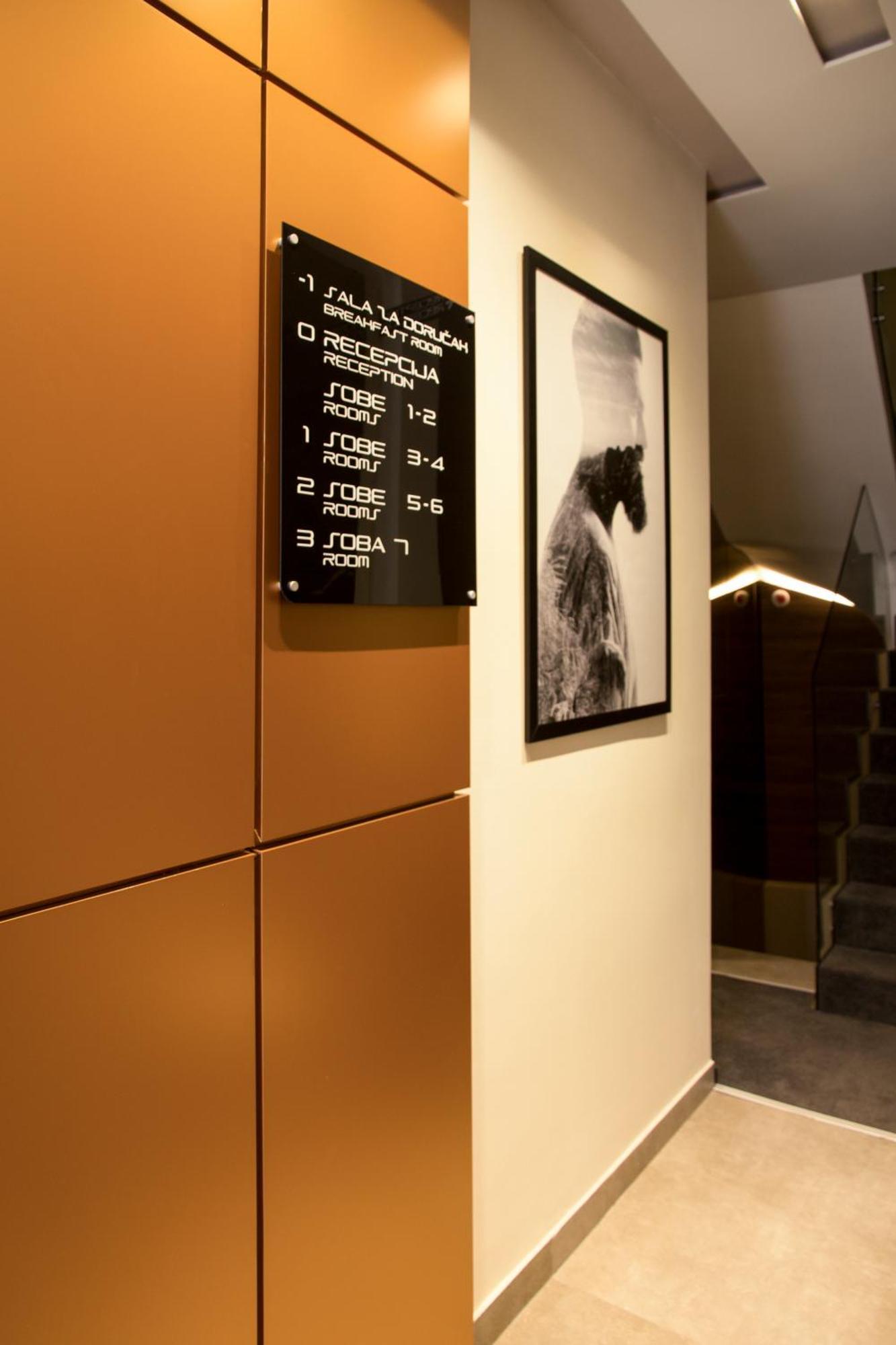 Boutique 25H By Eva Stay 018 นิส ภายนอก รูปภาพ