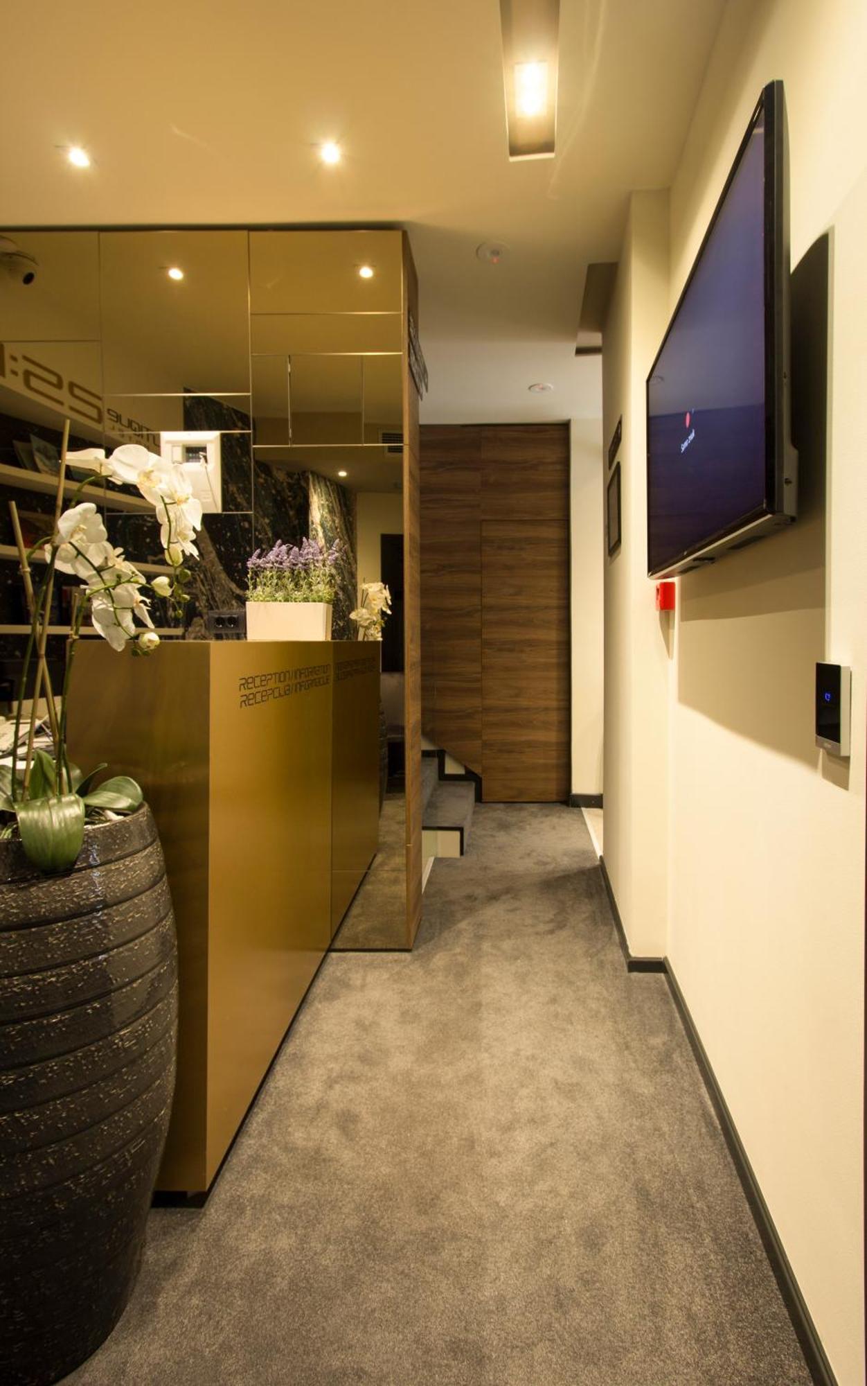 Boutique 25H By Eva Stay 018 นิส ภายนอก รูปภาพ